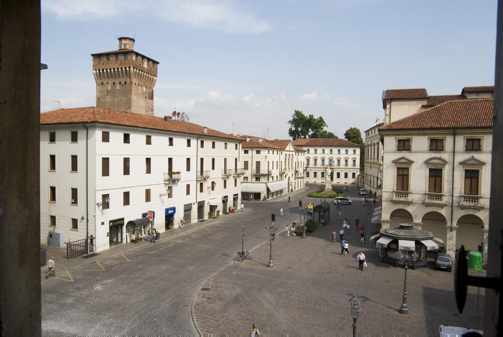 Le Dimore Del Conte Apartment Vicenza Room photo